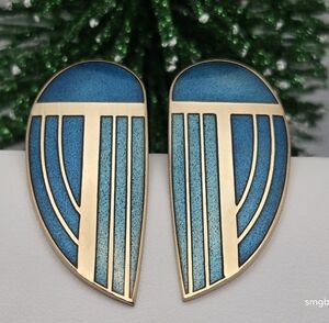 Vintage Rococo Blue Cloisonné Enamel Earrings Gold Tone 80s